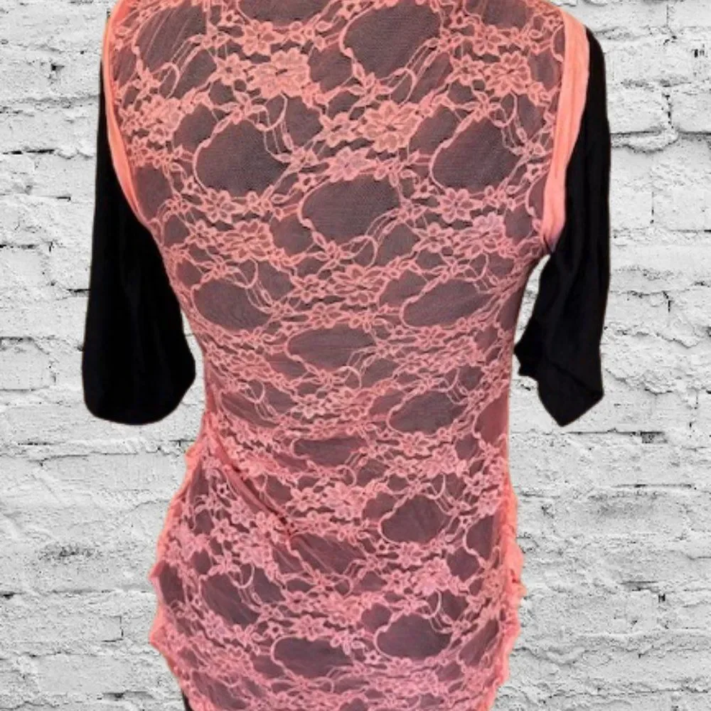 Zenana Outfitters coral lace